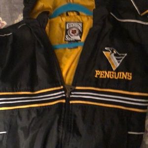 Youths Pittsburgh Penguins windbreaker with hood